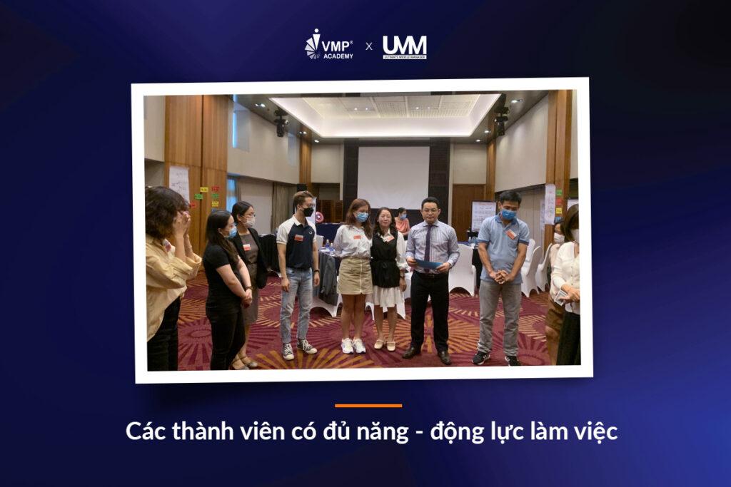 Thành viên có đủ năng - động lực tạo nên một đội nhóm hiệu suất cao.