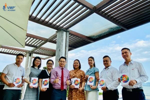 FRIENDSHIP - LEADERSHIP 360