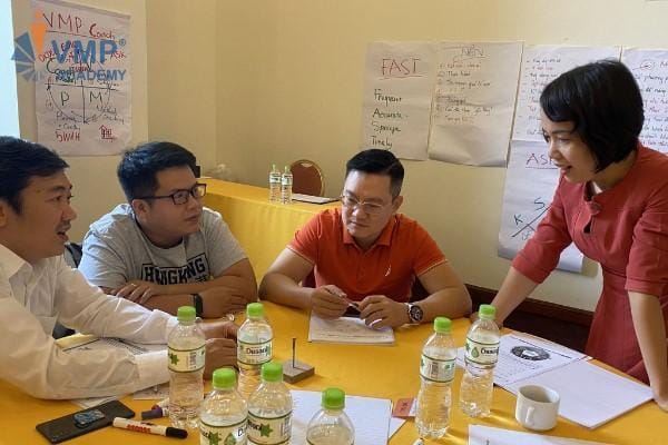 Học viên lớp “Coaching Skills For Manager”