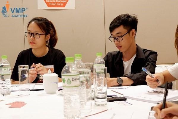 Học viên lớp Train The Training Manager tháng 11/2020