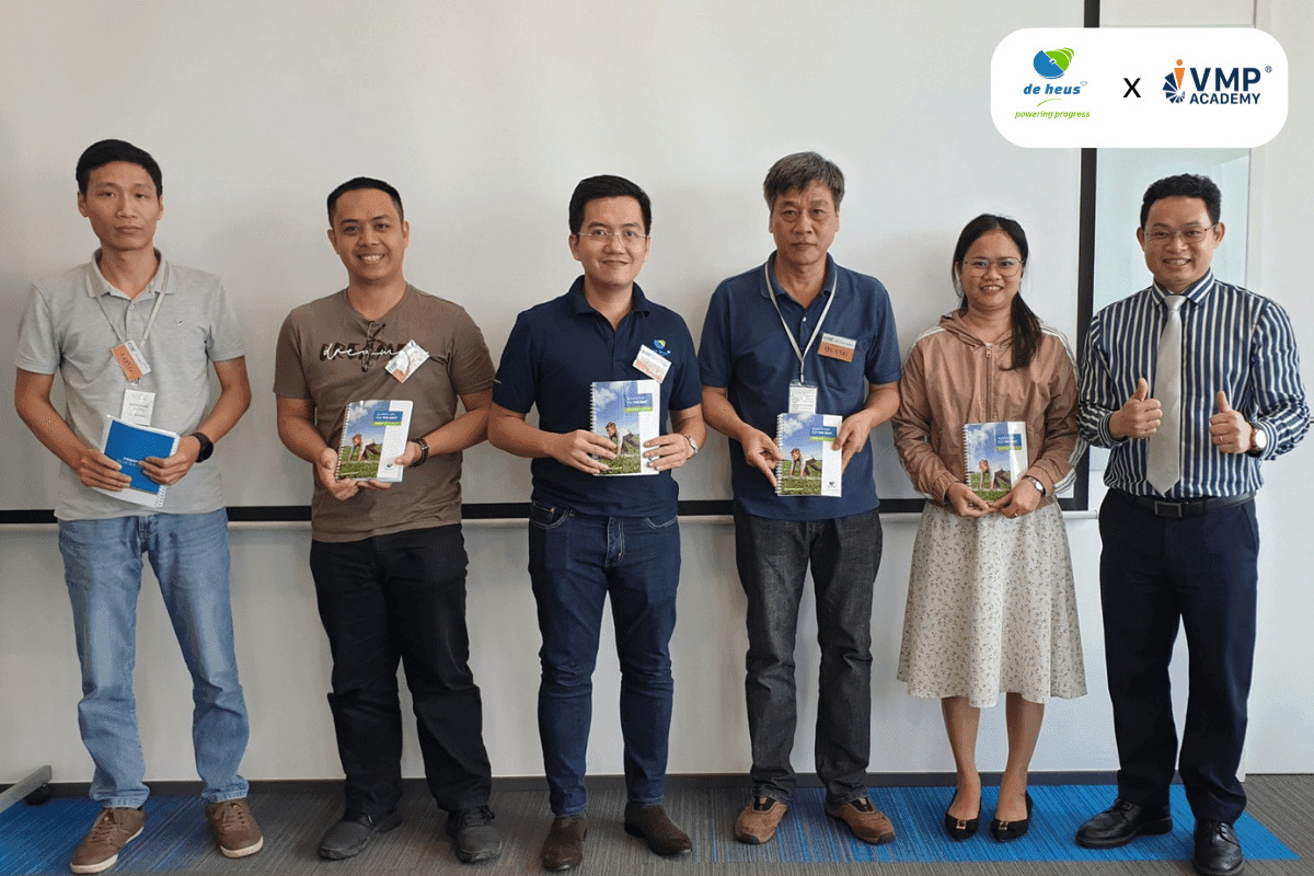 Lãnh đạo là một trong những kỹ năng thiết yếu cho quản lý. Lãnh đạo là một trong những kỹ năng thiết yếu cho quản lý.