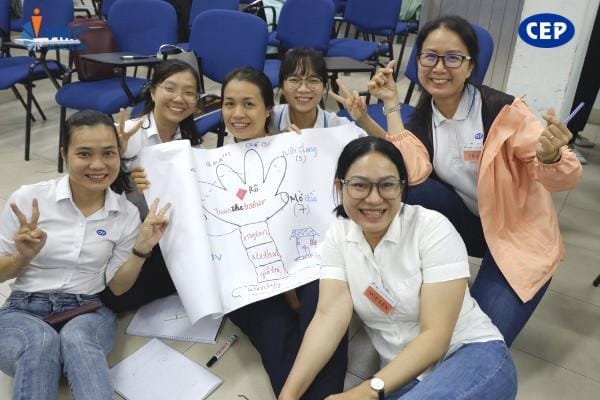 Luôn giữ được niềm vui trong lớp học.