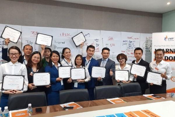Đội ngũ Giảng viên nội bộ LYN PROPERTY trong lớp Train The Trainer ngày 19, 20/11/2020