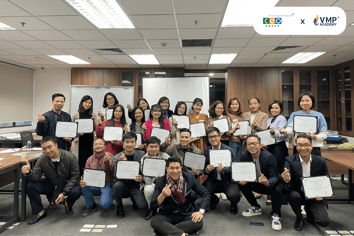 Khóa học dành riêng cho CEO. Khóa học dành riêng cho CEO.