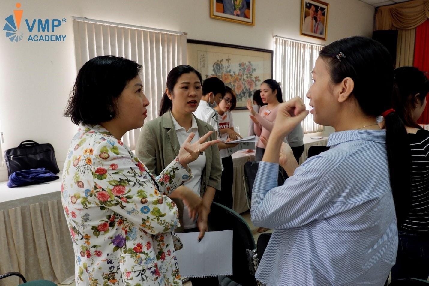 Học viên Thái Tuấn thực hành các kiến thức tại lớp để thấu hiểu khách hàng